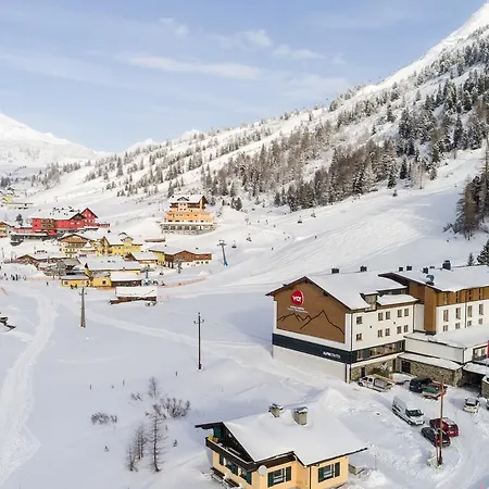 Hostel Jugendgastehaus Alpincenter